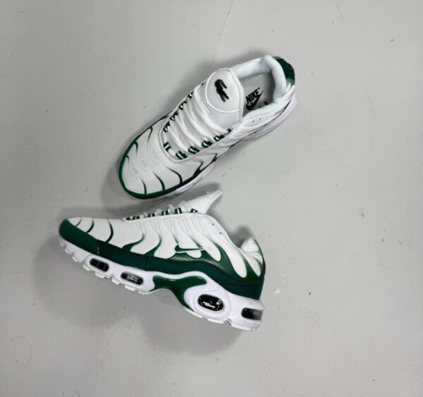 NIKE TN