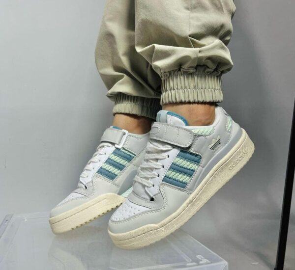 4 ADIDAS FORUM LOW